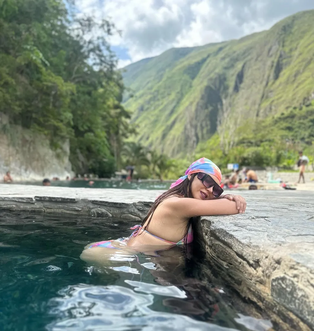 Thermal bath in a Cocalmayo pool with high-jungle landscape