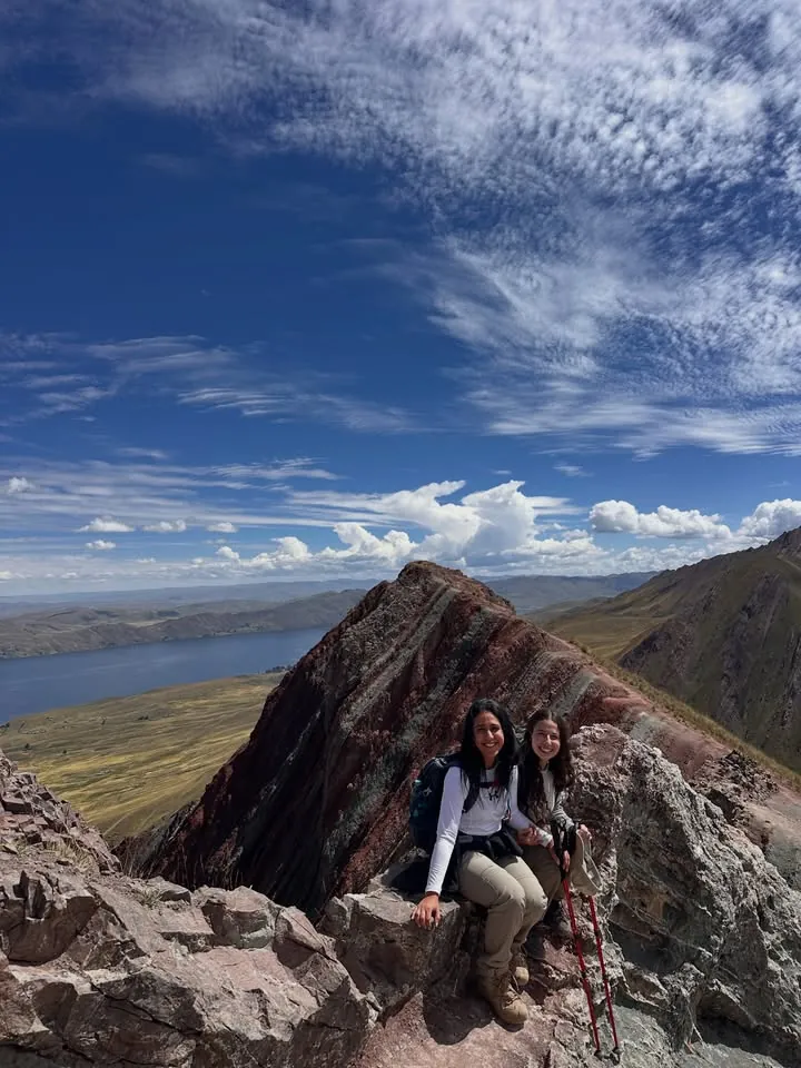 Cima de Pallay Punchu y laguna Langui-Layo