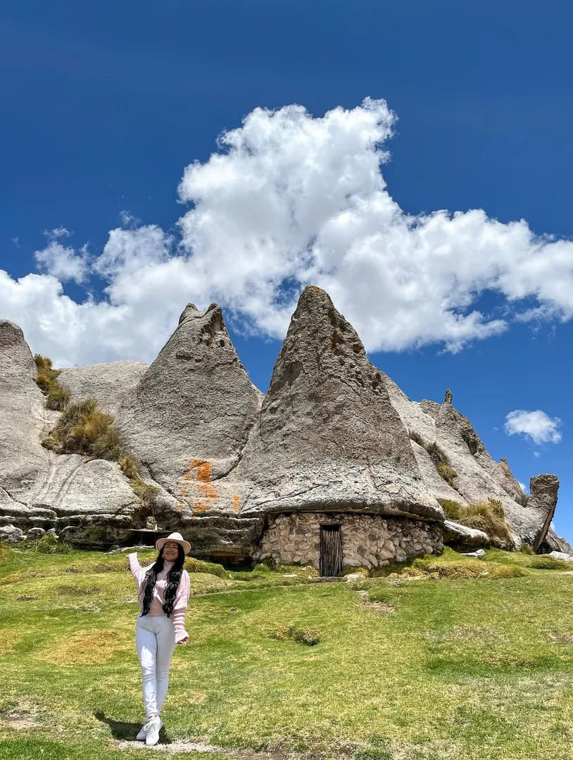 Stone dwelling at the base of a cone at Pampachiri