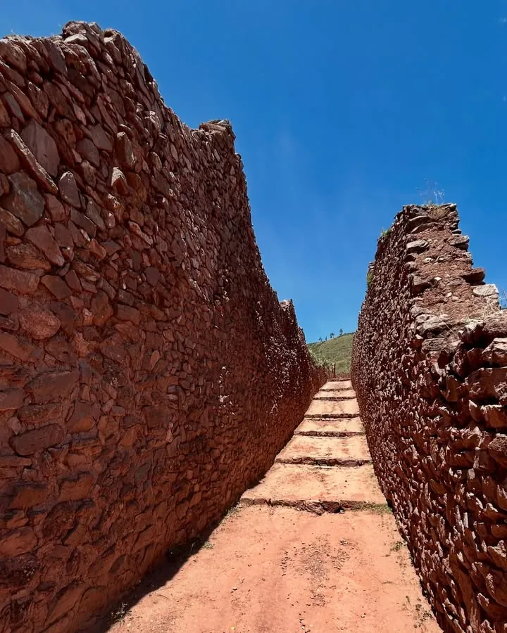 Stone streets at Pikillaqta